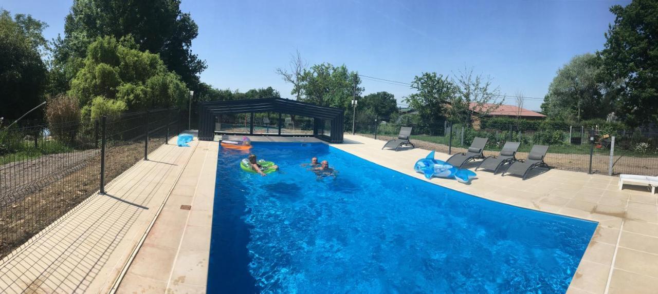 Bed and Breakfast Alaguyauder Le Kota Chatillon-sur-Broue Esterno foto